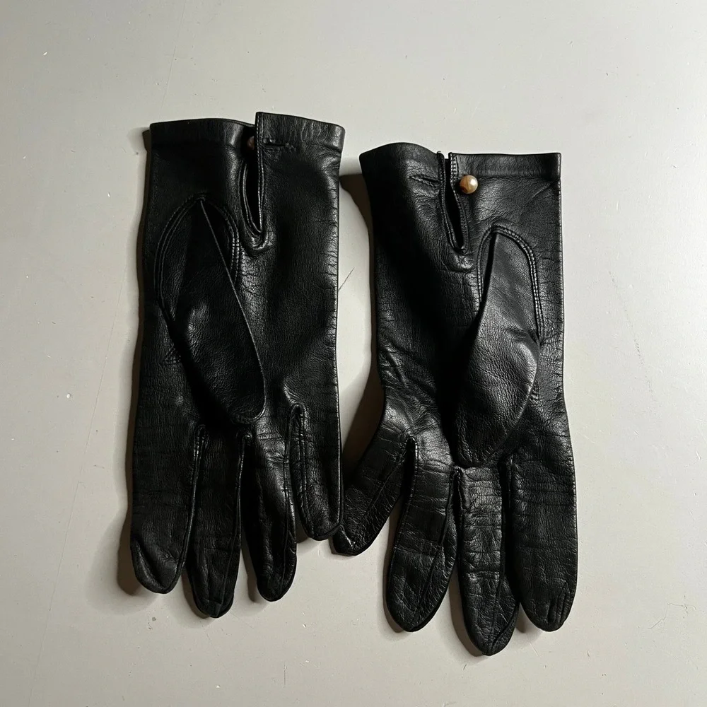 Vintage 1950s Black Leather Gloves Pearl Button Wrist Length Mid Century Retro